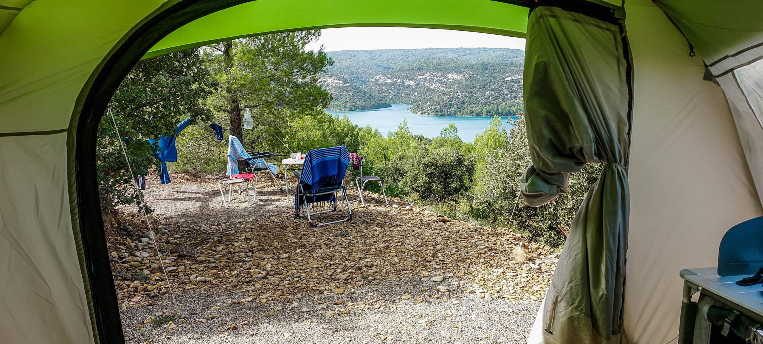 location emplacements camping vue sur le lac verdon