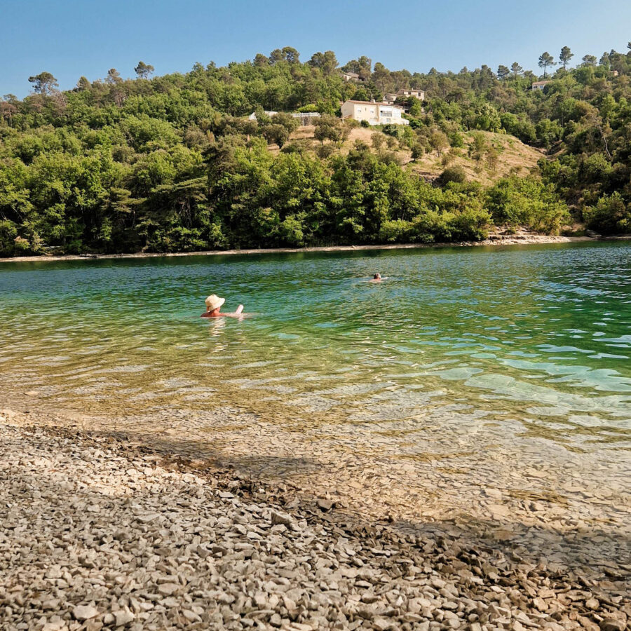 camping provence natuurlijke kreken